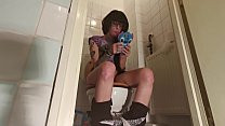 Teen girl Pissing &amp; while playing on her telephone pt1 HD